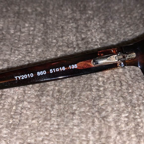 Tory Burch eyewear - Picture 2 of 11